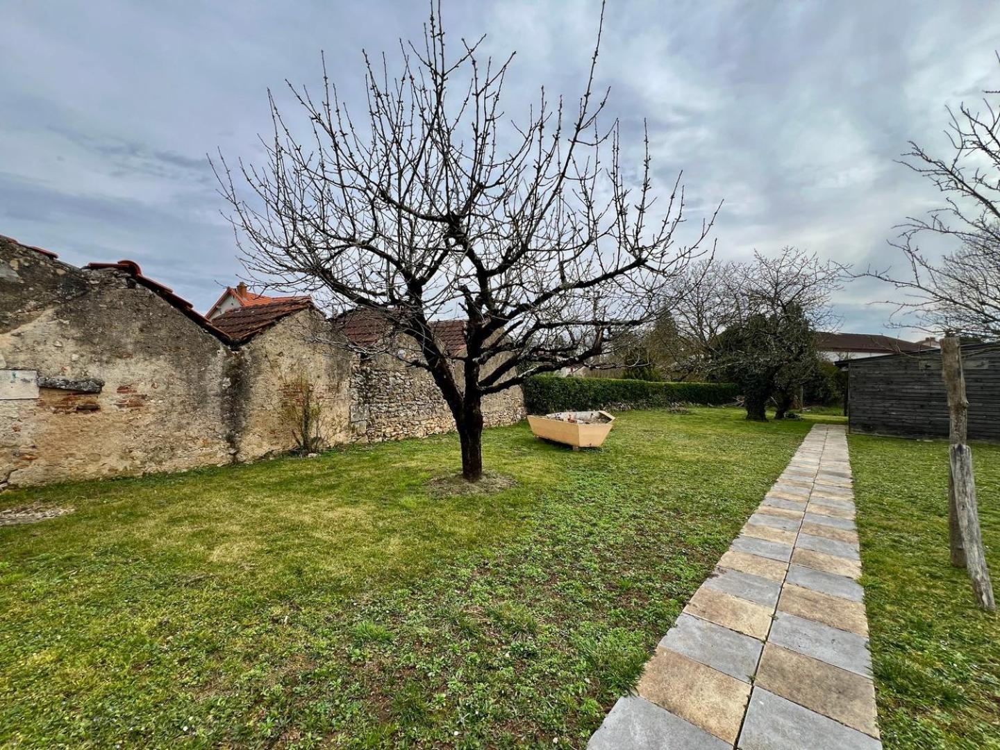Chez Marcel - Maison 3 Chambres Lussac-les-Chateaux Exterior photo