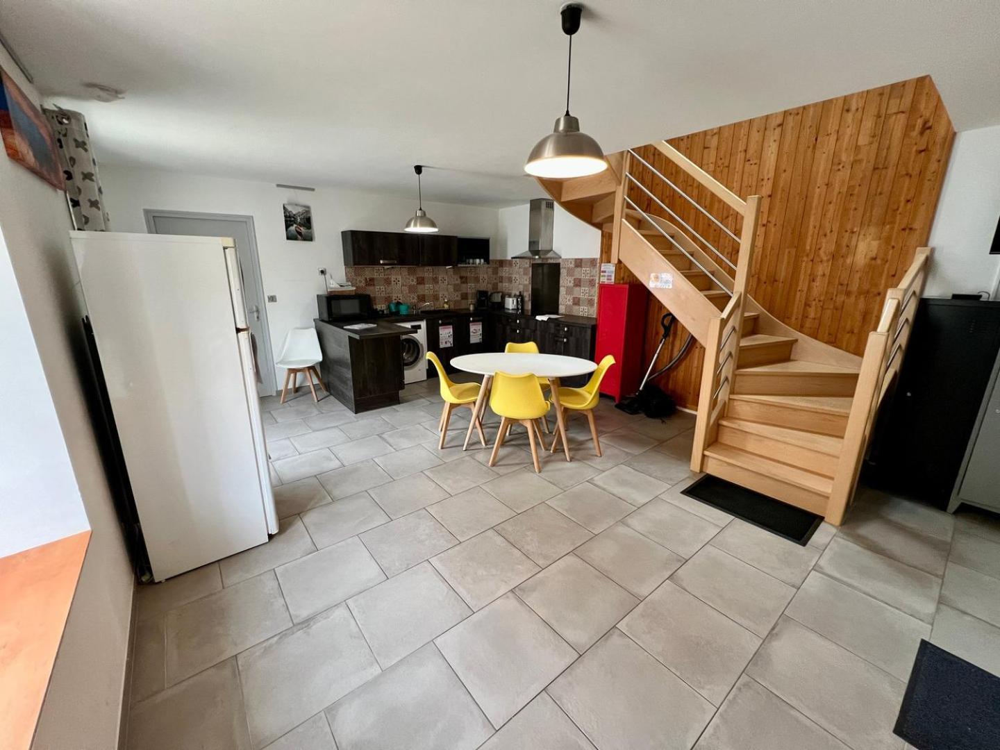 Chez Marcel - Maison 3 Chambres Lussac-les-Chateaux Exterior photo
